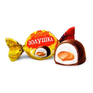 Конфеты Золушка в новогоднем наборе с шоколадным арахисом